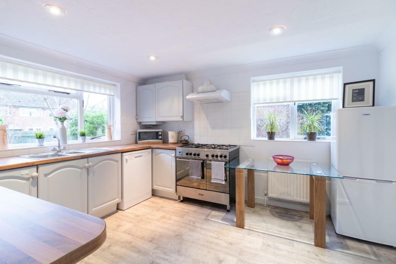 St Anne'S Serviced Accommodation - Bicester Oxfordshire Экстерьер фото