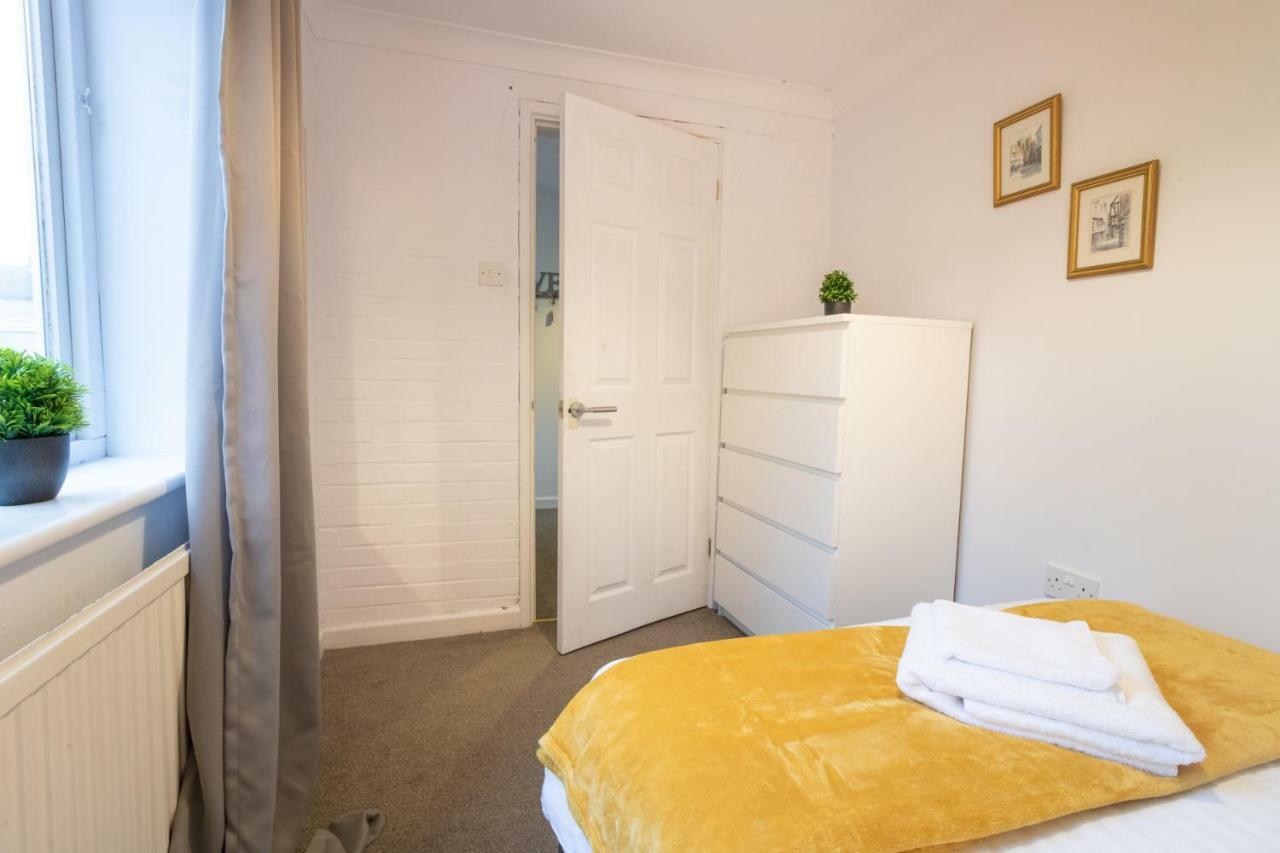 St Anne'S Serviced Accommodation - Bicester Oxfordshire Экстерьер фото